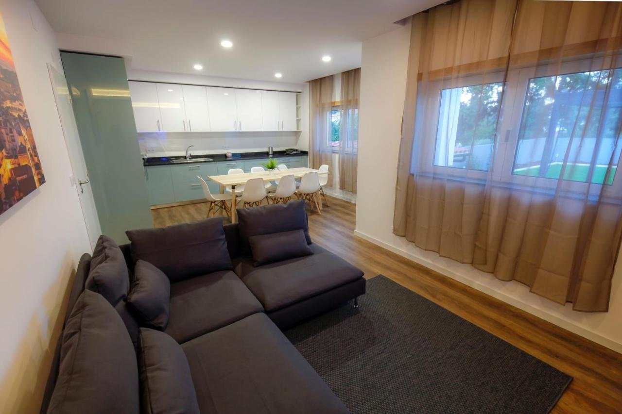 Cozy Apartment With Garden Fatima Esterno foto